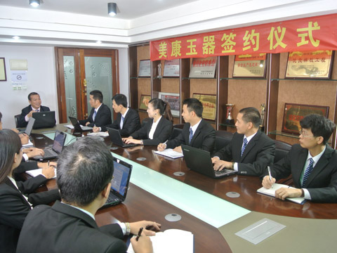 ���̼���